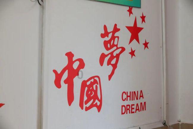 “色即是空，空即是色”如何理解？